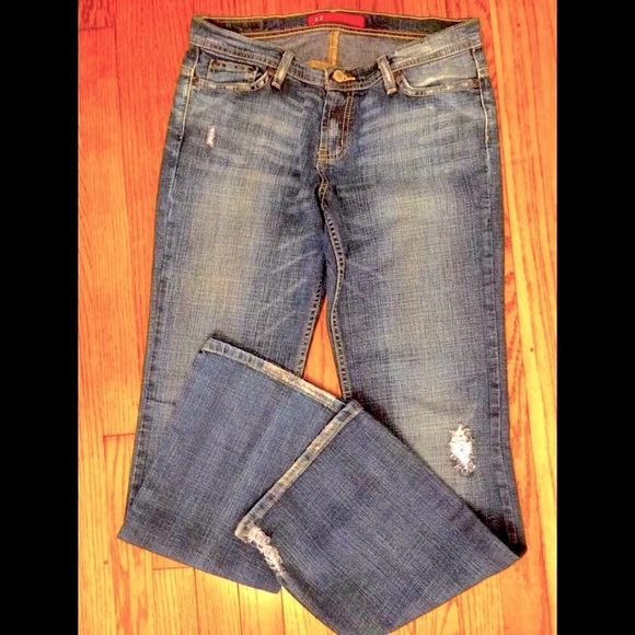 SUPER LOW RISE EXPRESS DENIM JEANS SLIM FIT FLARE LEGS  DISTRESSED  8 LONG  NEW - Picture 3 of 11
